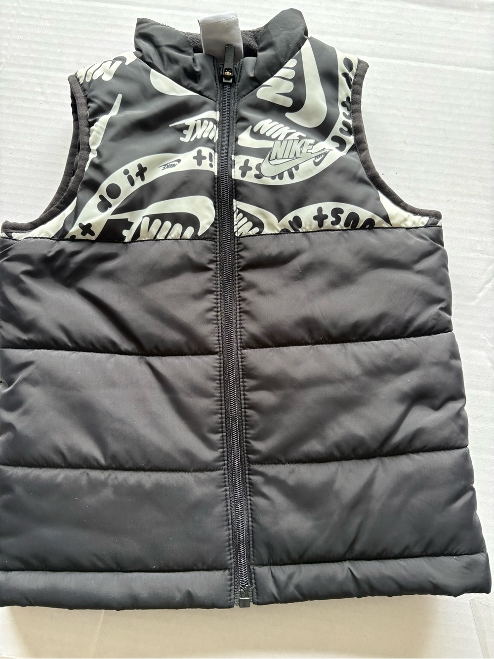 Nike Black Kids Puffer Vest with White Graphic Yoke-Size 4